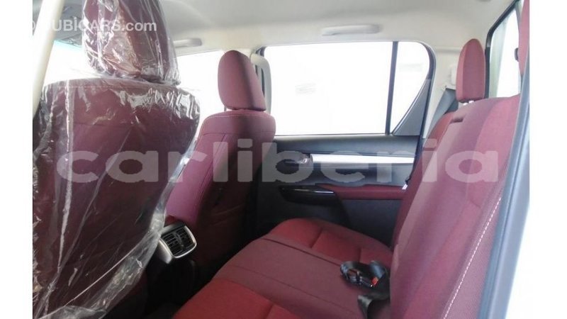Big with watermark toyota hilux bomi county import dubai 1840