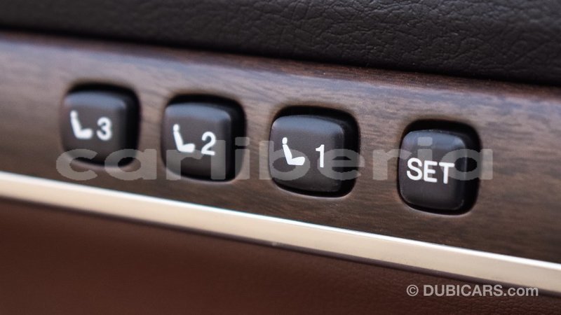 Big with watermark toyota land cruiser bomi county import dubai 1850