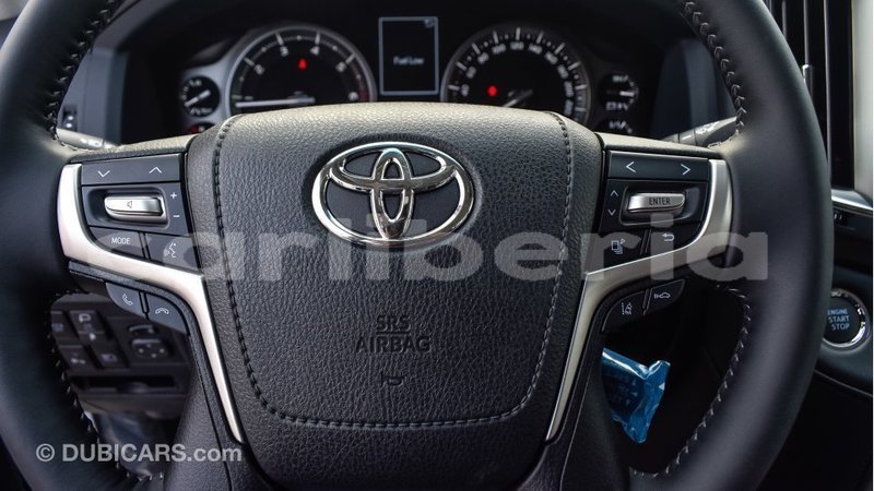 Big with watermark toyota land cruiser bomi county import dubai 1850