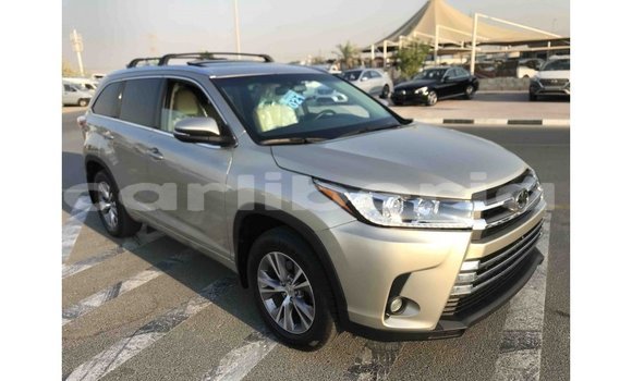 Buy Import Toyota Highlander Other Car in Import - Dubai in Bomi County Buy Import Toyota Highlander Other Car in Import - Dubai in Bomi County