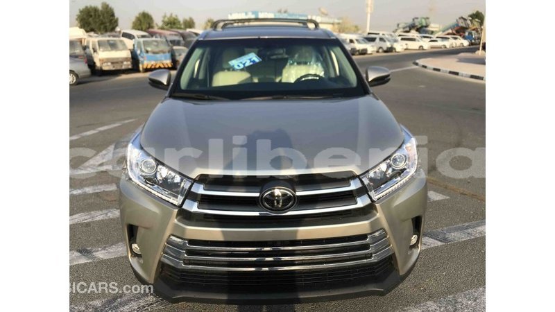 Big with watermark toyota highlander bomi county import dubai 1854