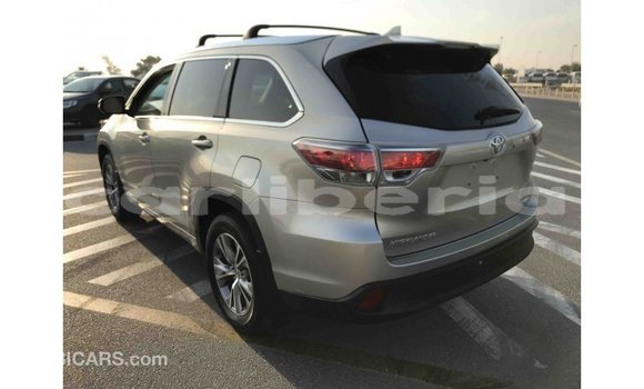 Buy Import Toyota Highlander Other Car in Import - Dubai in Bomi County Buy Import Toyota Highlander Other Car in Import - Dubai in Bomi County