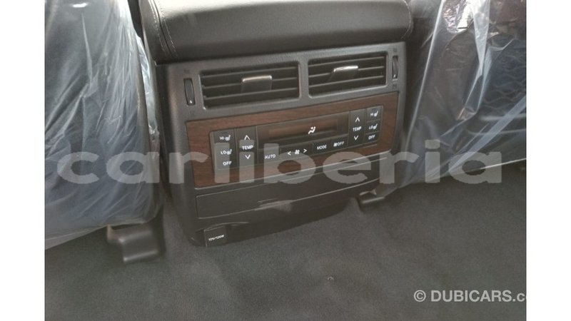 Big with watermark toyota land cruiser bomi county import dubai 1862