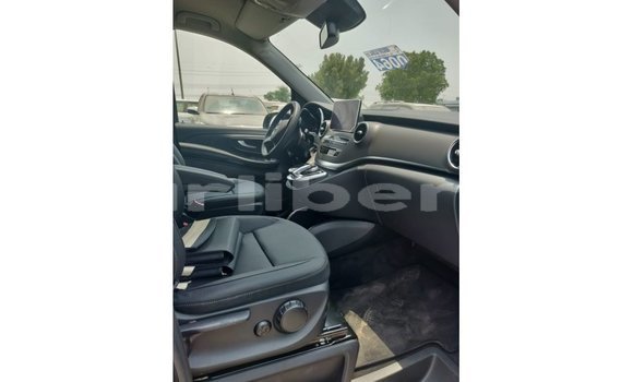 Buy Import Mercedes-Benz 250 Black Car in Import - Dubai in Bomi County Buy Import Mercedes-Benz 250 Black Car in Import - Dubai in Bomi County