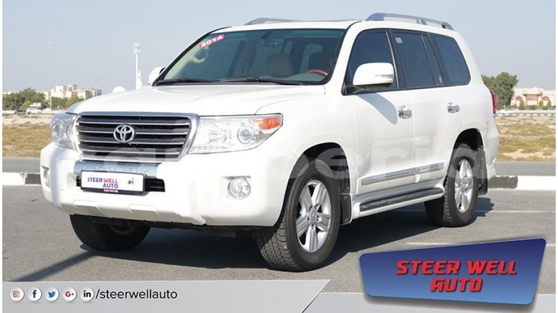 Big with watermark toyota land cruiser bomi county import dubai 1873