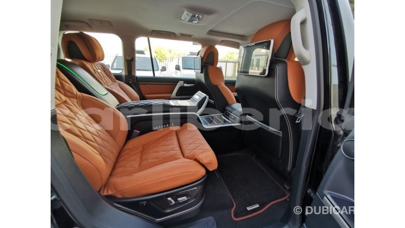 Big with watermark toyota land cruiser bomi county import dubai 1876