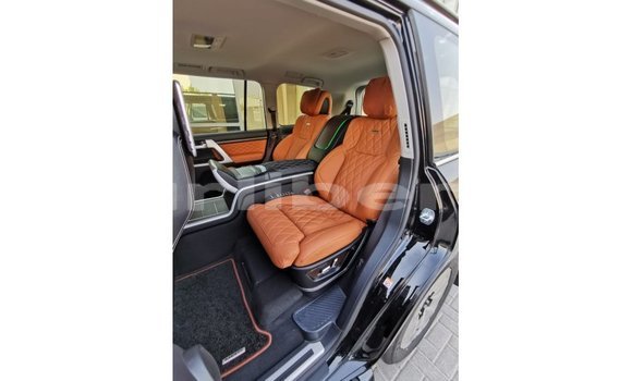 Acheter Import Voiture Toyota Land Cruiser Noir à Import - Dubai, Comté de Bomi Acheter Import Voiture Toyota Land Cruiser Noir à Import - Dubai, Comté de Bomi