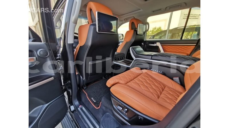 Big with watermark toyota land cruiser bomi county import dubai 1876