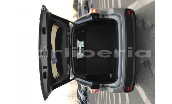 Buy Import Toyota Highlander Other Car in Import - Dubai in Bomi County Buy Import Toyota Highlander Other Car in Import - Dubai in Bomi County