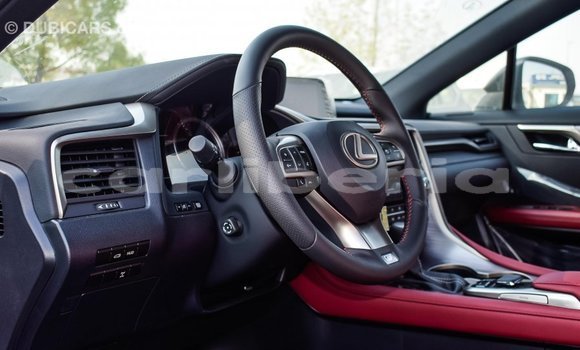 Acheter Import Voiture Lexus RX 300 Blanc à Import - Dubai, Comté de Bomi Acheter Import Voiture Lexus RX 300 Blanc à Import - Dubai, Comté de Bomi