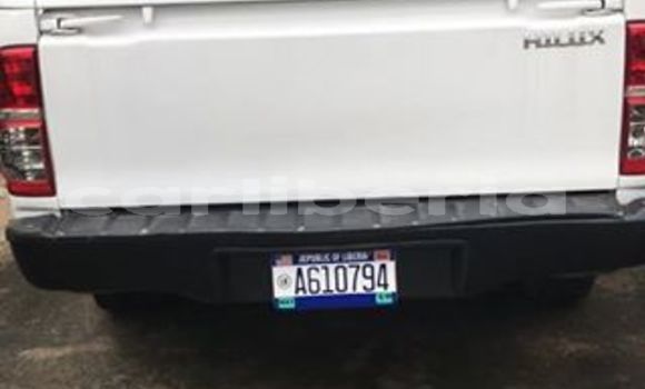 Buy Used Toyota Hilux White Car in Monrovia in Montserrado County