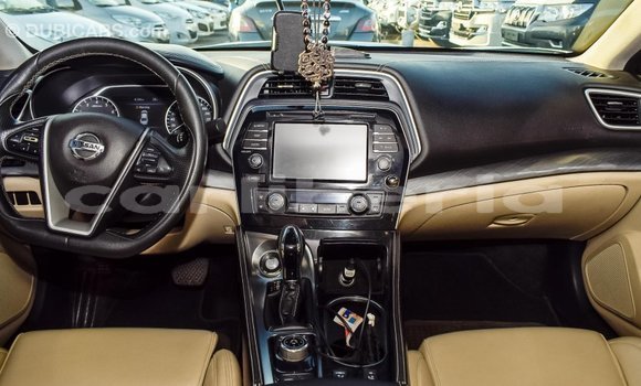 Acheter Import Voiture Nissan Maxima Blanc à Import - Dubai, Comté de Bomi Acheter Import Voiture Nissan Maxima Blanc à Import - Dubai, Comté de Bomi