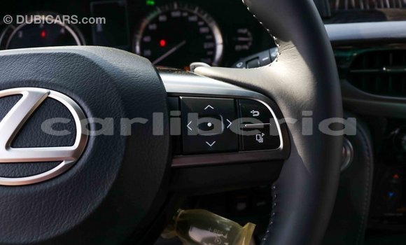 Acheter Import Voiture Lexus LX Blanc à Import - Dubai, Comté de Bomi Acheter Import Voiture Lexus LX Blanc à Import - Dubai, Comté de Bomi
