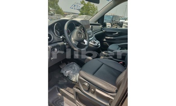Buy Import Mercedes-Benz 250 Black Car in Import - Dubai in Bomi County Buy Import Mercedes-Benz 250 Black Car in Import - Dubai in Bomi County