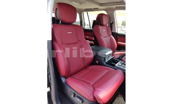 Acheter Import Voiture Toyota Land Cruiser Noir à Import - Dubai, Comté de Bomi Acheter Import Voiture Toyota Land Cruiser Noir à Import - Dubai, Comté de Bomi