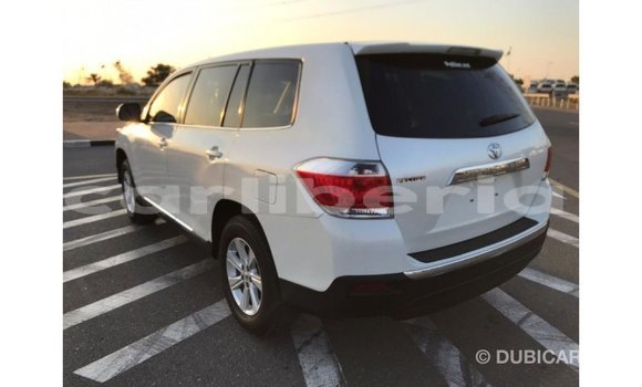 Buy Import Toyota Highlander White Car in Import - Dubai in Bomi County Buy Import Toyota Highlander White Car in Import - Dubai in Bomi County