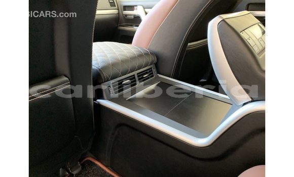 Acheter Import Voiture Toyota Land Cruiser Noir à Import - Dubai, Comté de Bomi Acheter Import Voiture Toyota Land Cruiser Noir à Import - Dubai, Comté de Bomi
