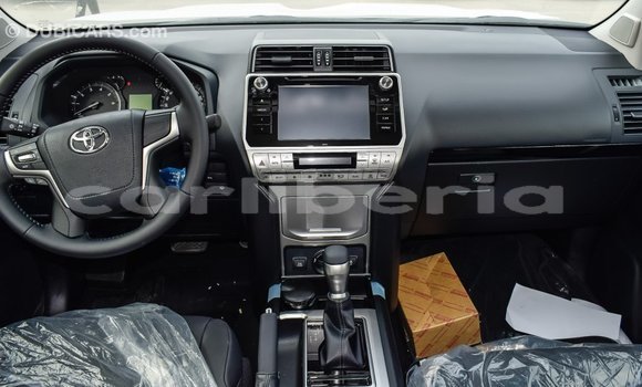 Acheter Import Voiture Toyota Prado Noir à Import - Dubai, Comté de Bomi Acheter Import Voiture Toyota Prado Noir à Import - Dubai, Comté de Bomi
