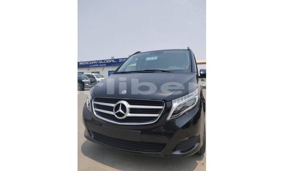 Acheter Import Voiture Mercedes-Benz 250 Noir à Import - Dubai, Comté de Bomi Acheter Import Voiture Mercedes-Benz 250 Noir à Import - Dubai, Comté de Bomi