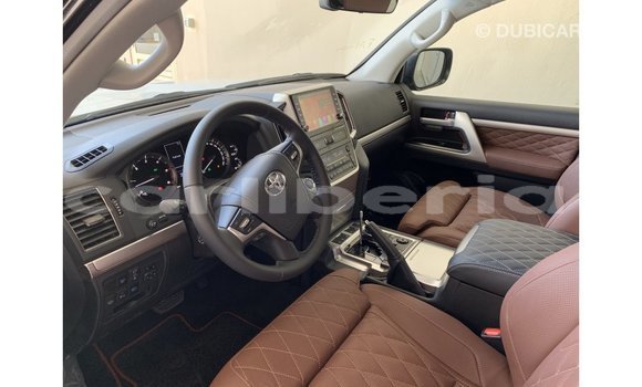 Acheter Import Voiture Toyota Land Cruiser Noir à Import - Dubai, Comté de Bomi Acheter Import Voiture Toyota Land Cruiser Noir à Import - Dubai, Comté de Bomi