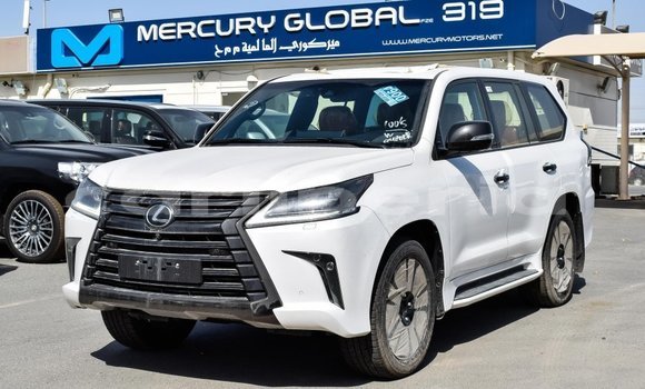 Acheter Import Voiture Lexus LX Blanc à Import - Dubai, Comté de Bomi Acheter Import Voiture Lexus LX Blanc à Import - Dubai, Comté de Bomi