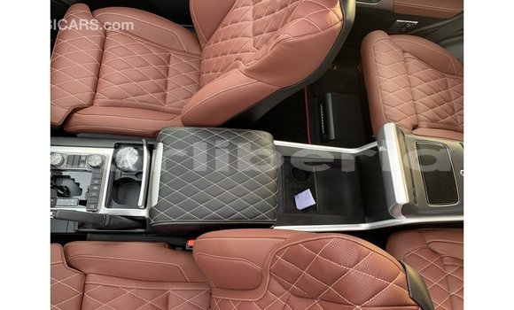 Acheter Import Voiture Toyota Land Cruiser Noir à Import - Dubai, Comté de Bomi Acheter Import Voiture Toyota Land Cruiser Noir à Import - Dubai, Comté de Bomi