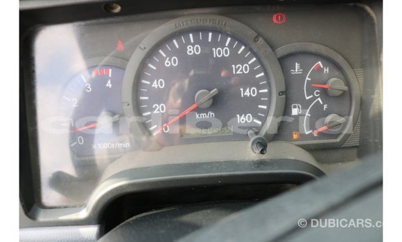 Buy Import Mitsubishi Carisma White Car in Import - Dubai in Bomi County