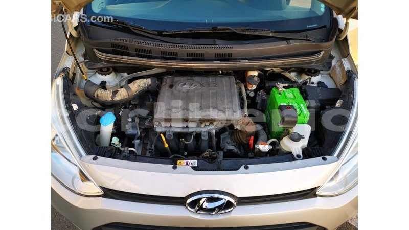 Big with watermark hyundai i10 bomi county import dubai 2020