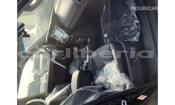 Acheter Import Voiture Toyota Prado Noir à Import - Dubai, Comté de Bomi Acheter Import Voiture Toyota Prado Noir à Import - Dubai, Comté de Bomi