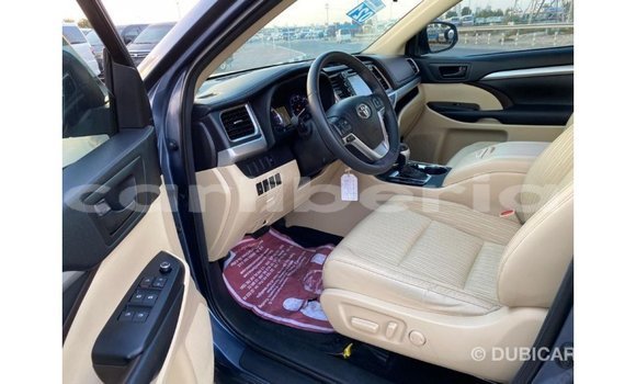 Buy Import Toyota Highlander Blue Car in Import - Dubai in Bomi County Buy Import Toyota Highlander Blue Car in Import - Dubai in Bomi County