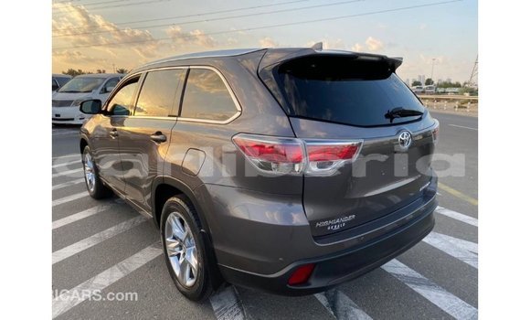 Buy Import Toyota Highlander Other Car in Import - Dubai in Bomi County Buy Import Toyota Highlander Other Car in Import - Dubai in Bomi County