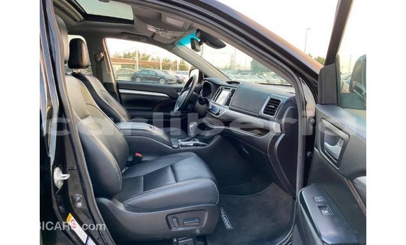 Buy Import Toyota Highlander Other Car in Import - Dubai in Bomi County Buy Import Toyota Highlander Other Car in Import - Dubai in Bomi County