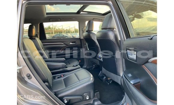 Buy Import Toyota Highlander Other Car in Import - Dubai in Bomi County Buy Import Toyota Highlander Other Car in Import - Dubai in Bomi County