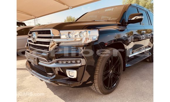 Acheter Import Voiture Toyota Land Cruiser Noir à Import - Dubai, Comté de Bomi Acheter Import Voiture Toyota Land Cruiser Noir à Import - Dubai, Comté de Bomi