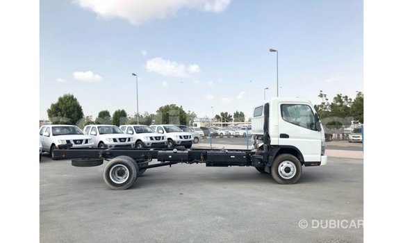 Buy Import Mitsubishi Carisma White Car in Import - Dubai in Bomi County Buy Import Mitsubishi Carisma White Car in Import - Dubai in Bomi County