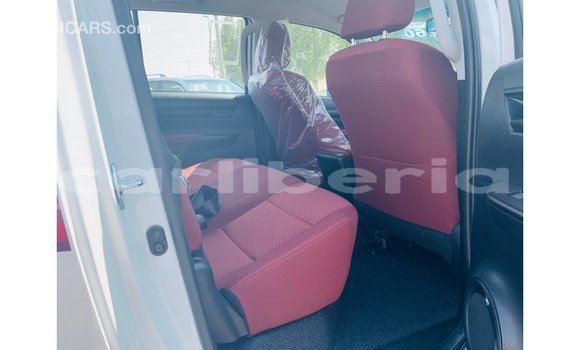 Buy Import Toyota Hilux White Car in Import - Dubai in Bomi County Buy Import Toyota Hilux White Car in Import - Dubai in Bomi County