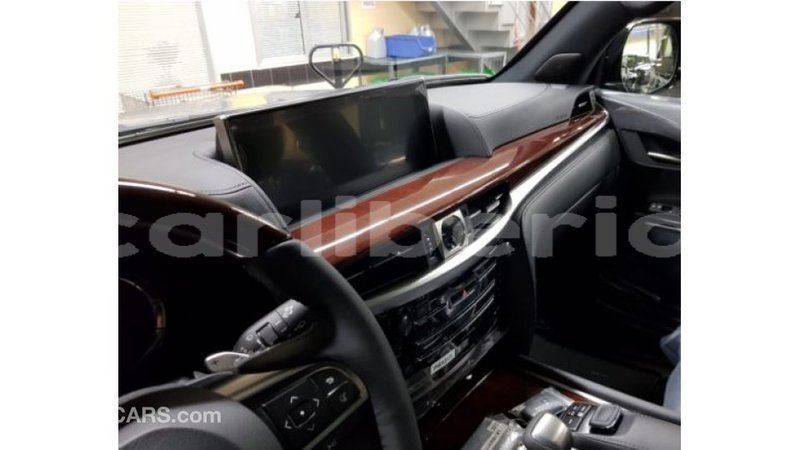 Big with watermark lexus lx bomi county import dubai 2068