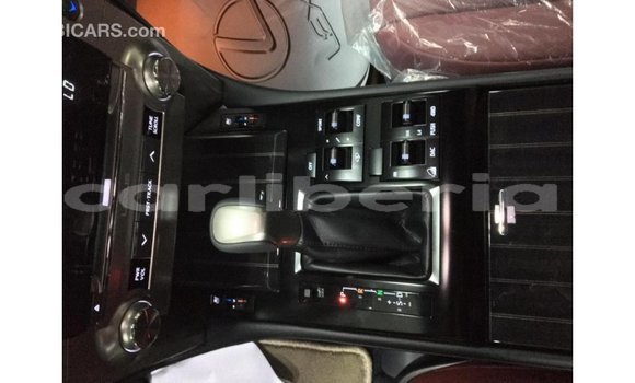 Acheter Import Voiture Lexus GX Blanc à Import - Dubai, Comté de Bomi Acheter Import Voiture Lexus GX Blanc à Import - Dubai, Comté de Bomi