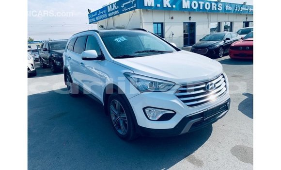 Buy Import Hyundai Santa Fe White Car in Import - Dubai in Bomi County Buy Import Hyundai Santa Fe White Car in Import - Dubai in Bomi County