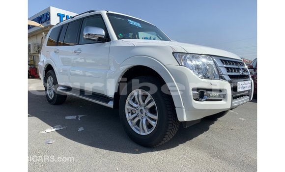 Buy Import Mitsubishi Pajero White Car in Import - Dubai in Bomi County Buy Import Mitsubishi Pajero White Car in Import - Dubai in Bomi County