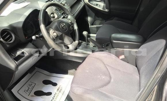 Buy Used Toyota RAV4 Beige Car in Monrovia in Montserrado County Buy Used Toyota RAV4 Beige Car in Monrovia in Montserrado County