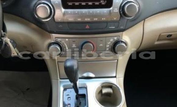 Buy Used Toyota Highlander Black Car in Monrovia in Montserrado County Buy Used Toyota Highlander Black Car in Monrovia in Montserrado County