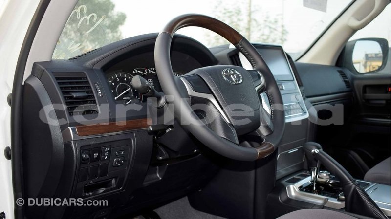 Big with watermark toyota land cruiser bomi county import dubai 2094
