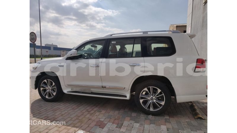 Big with watermark toyota land cruiser bomi county import dubai 2103