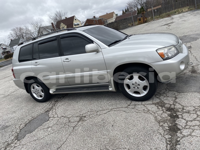 Big with watermark toyota highlander montserrado county monrovia 2106