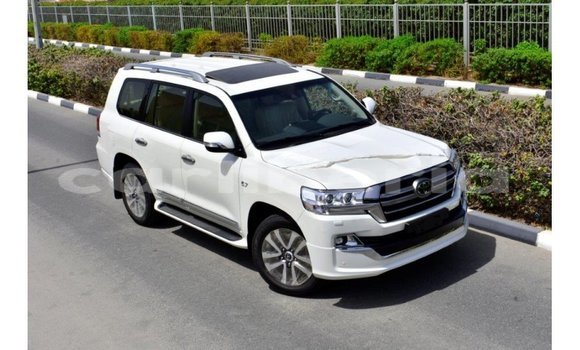 Medium with watermark toyota land cruiser bomi county import dubai 2119