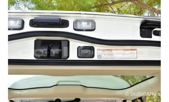 Buy Import Toyota Land Cruiser White Car in Import - Dubai in Bomi County Buy Import Toyota Land Cruiser White Car in Import - Dubai in Bomi County