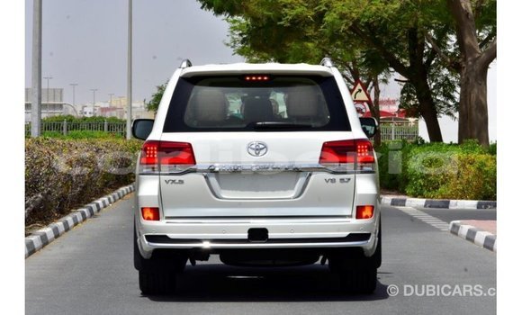 Buy Import Toyota Land Cruiser White Car in Import - Dubai in Bomi County Buy Import Toyota Land Cruiser White Car in Import - Dubai in Bomi County
