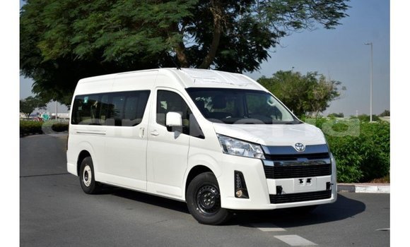 Buy Import Toyota Hiace White Car in Import - Dubai in Bomi County Buy Import Toyota Hiace White Car in Import - Dubai in Bomi County