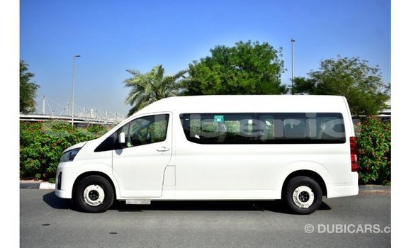 Buy Import Toyota Hiace White Car in Import - Dubai in Bomi County Buy Import Toyota Hiace White Car in Import - Dubai in Bomi County